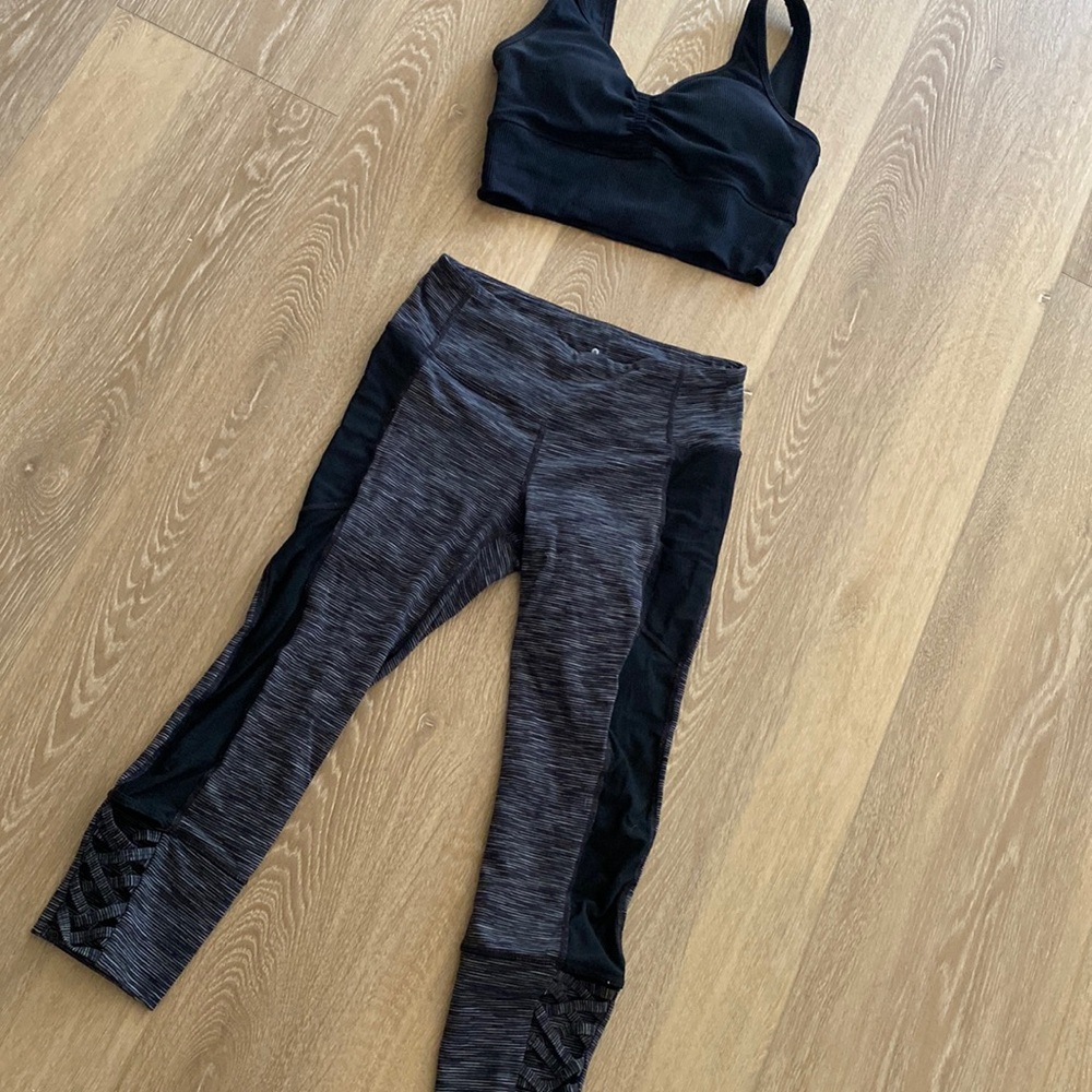 Women’s Athleta capris crops leggings tights black grey space dye size XS Gap